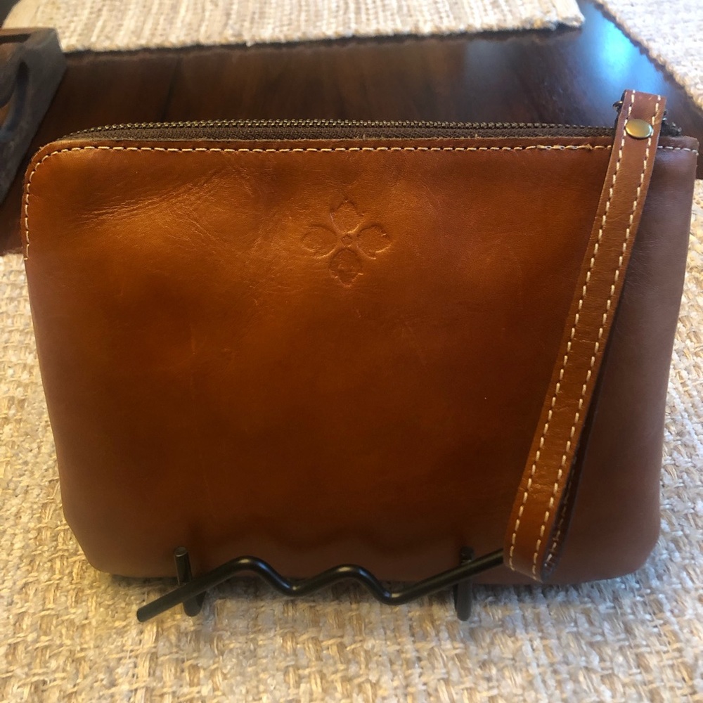 Patricia Nash Cassini Wristlet